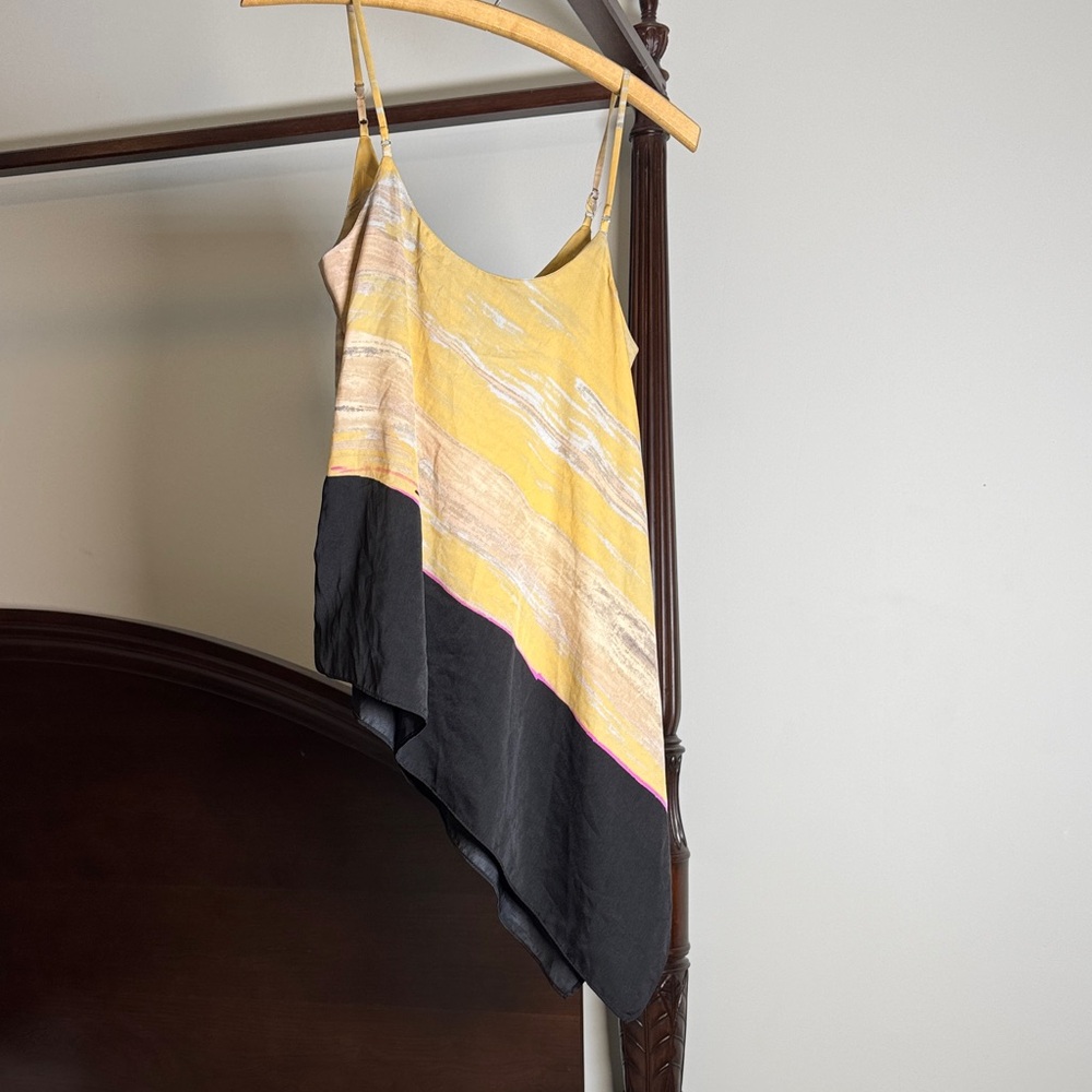 RACHEL Rachel Roy Yellow and Black Asymmetrical Camisole